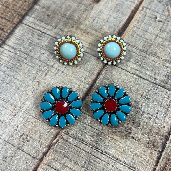 Floral Daisy Boho Hippie Big Stud Earrings Set Colorful 60's 70's Retro - Picture 1 of 5